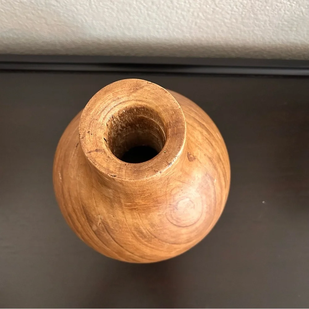 Handcrafted Paulownia Wood Vase – Rustic Brown Small Decorative Flower Vase 8”